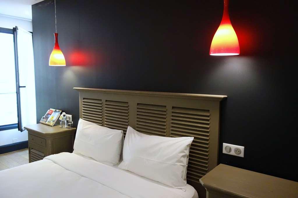 Hotel Henri IV Nerac Room photo